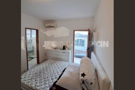 Casa à venda com 5 quartos, 415m² em Quintino Bocaiúva, Rio de Janeiro