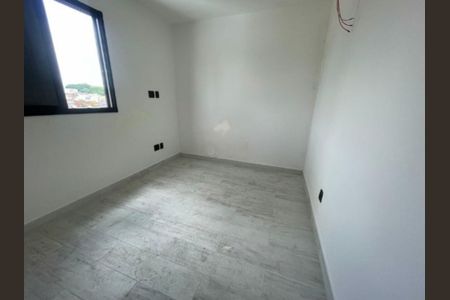 Casa à venda com 3 quartos, 185m² em Vila Carrão, São Paulo