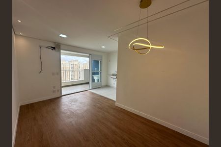 Apartamento para alugar com 58m², 2 quartos e 2 vagasSala