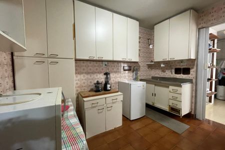 Apartamento para alugar com 72m², 2 quartos e sem vaga Apartamento para alugar com 72m², 2 quartos e sem vagaCozinha - Armários