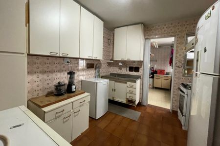 Apartamento para alugar com 72m², 2 quartos e sem vaga Apartamento para alugar com 72m², 2 quartos e sem vagaCozinha - Armários