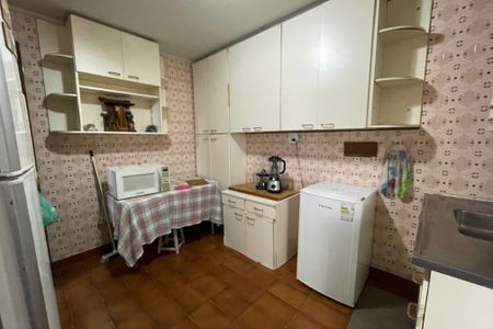 Apartamento para alugar com 72m², 2 quartos e sem vaga Apartamento para alugar com 72m², 2 quartos e sem vagaCozinha - Armários