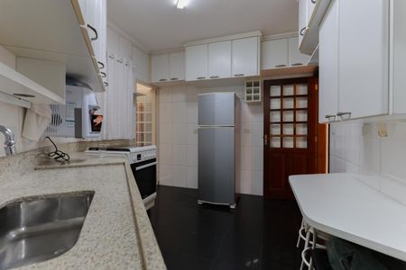 Casa para alugar com 160m², 2 quartos e 2 vagas Casa para alugar com 160m², 2 quartos e 2 vagasCozinha