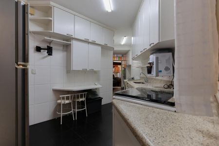 Casa para alugar com 160m², 2 quartos e 2 vagas Casa para alugar com 160m², 2 quartos e 2 vagasCozinha