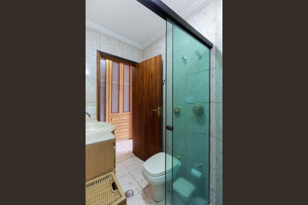 Casa para alugar com 160m², 2 quartos e 2 vagas Casa para alugar com 160m², 2 quartos e 2 vagasBanheiro da suíte