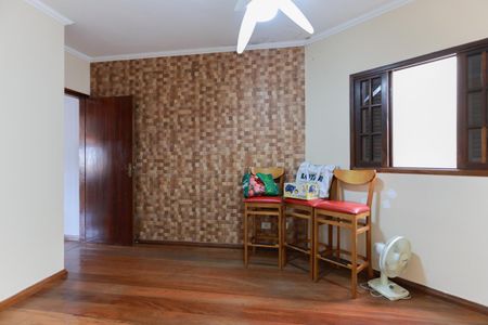 Casa para alugar com 160m², 2 quartos e 2 vagas Casa para alugar com 160m², 2 quartos e 2 vagasQuarto