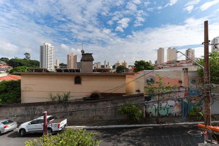 Casa para alugar com 160m², 2 quartos e 2 vagas Casa para alugar com 160m², 2 quartos e 2 vagasVista da varanda da suíte