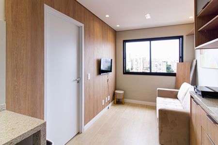 Sala de apartamento para alugar com 1 quarto, 24m² em Pompeia, São Paulo