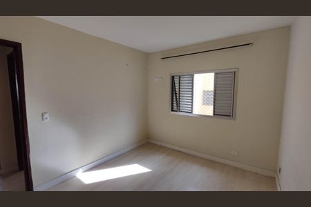 Quarto 1 de apartamento para alugar com 2 quartos, 51m² em Parque Sao Francisco, Ferraz de Vasconcelos