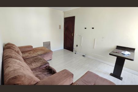 Sala de apartamento para alugar com 2 quartos, 51m² em Parque Sao Francisco, Ferraz de Vasconcelos