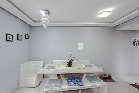 Casa para alugar com 200m², 3 quartos e 5 vagasCozinha