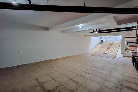 Casa para alugar com 200m², 3 quartos e 5 vagasGaragem