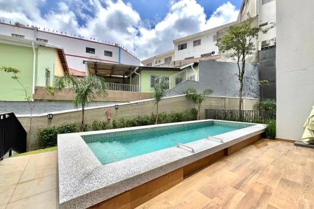 Apartamento para alugar com 26m², 1 quarto e sem vaga Apartamento para alugar com 26m², 1 quarto e sem vagaÁrea comum - Piscina