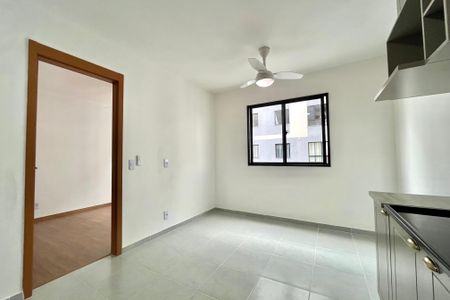 Sala de apartamento para alugar com 1 quarto, 26m² em Jardim Oriental, São Paulo