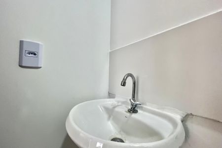 Apartamento para alugar com 26m², 1 quarto e sem vaga Apartamento para alugar com 26m², 1 quarto e sem vagaBanheiro da Suíte