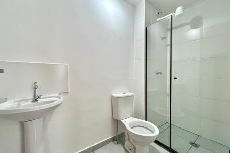 Apartamento para alugar com 26m², 1 quarto e sem vaga Apartamento para alugar com 26m², 1 quarto e sem vagaBanheiro da Suíte