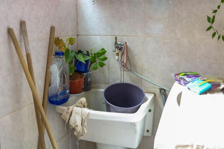 Apartamento à venda com 80m², 2 quartos e 1 vagaÁrea de Serviço