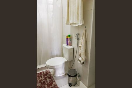 Apartamento à venda com 80m², 2 quartos e 1 vagaBanheiro Social