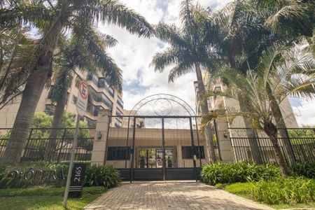 Apartamento para alugar com 164m², 3 quartos e 3 vagas Apartamento para alugar com 164m², 3 quartos e 3 vagasFachada