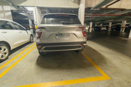 Apartamento para alugar com 164m², 3 quartos e 3 vagas Apartamento para alugar com 164m², 3 quartos e 3 vagasGaragem 1