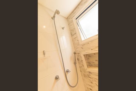 Apartamento para alugar com 164m², 3 quartos e 3 vagas Apartamento para alugar com 164m², 3 quartos e 3 vagasBanheiro da Suite 1