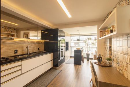 Apartamento para alugar com 164m², 3 quartos e 3 vagas Apartamento para alugar com 164m², 3 quartos e 3 vagasCozinha