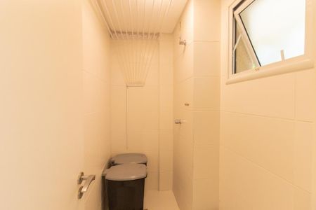 Apartamento para alugar com 164m², 3 quartos e 3 vagas Apartamento para alugar com 164m², 3 quartos e 3 vagasÁrea de Serviço