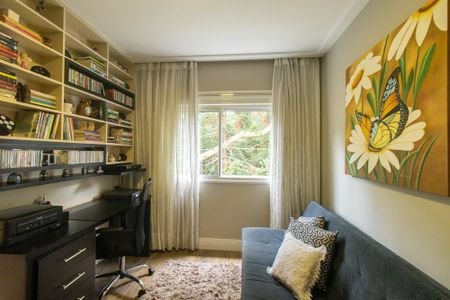 Apartamento para alugar com 164m², 3 quartos e 3 vagas Apartamento para alugar com 164m², 3 quartos e 3 vagasEscritório