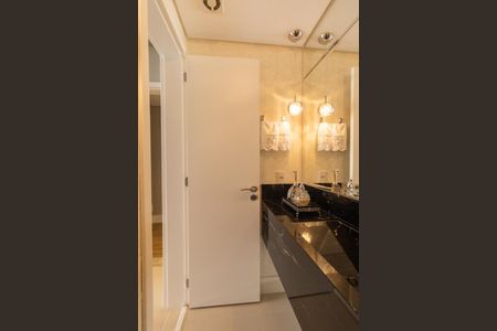 Apartamento para alugar com 164m², 3 quartos e 3 vagas Apartamento para alugar com 164m², 3 quartos e 3 vagasLavabo