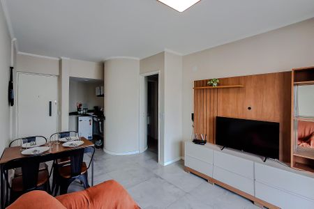 Apartamento para alugar com 34m², 1 quarto e 1 vagaSala