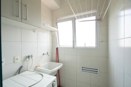 Apartamento para alugar com 63m², 2 quartos e 1 vagaÁrea de Serviço