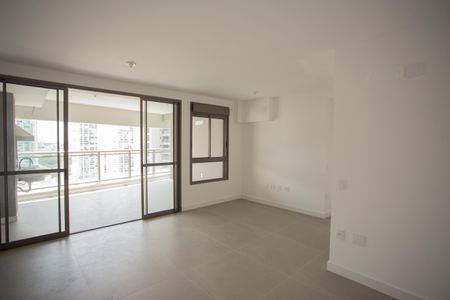Apartamento à venda com 136m², 3 quartos e 2 vagasSALA E COZINHA