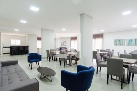 Apartamento à venda com 97m², 3 quartos e 2 vagas Apartamento à venda com 97m², 3 quartos e 2 vagasÁrea comum - Salão de festas