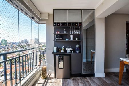 Apartamento à venda com 97m², 3 quartos e 2 vagas Apartamento à venda com 97m², 3 quartos e 2 vagasÁrea gourmet
