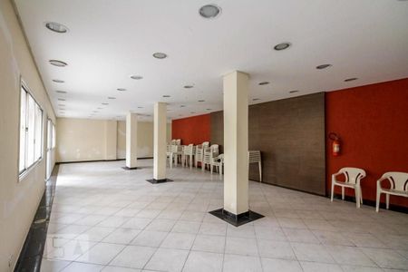 Apartamento à venda com 74m², 3 quartos e 1 vagaÁrea comum - Salão de festas