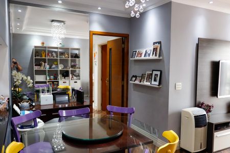 Apartamento à venda com 74m², 3 quartos e 1 vagasala