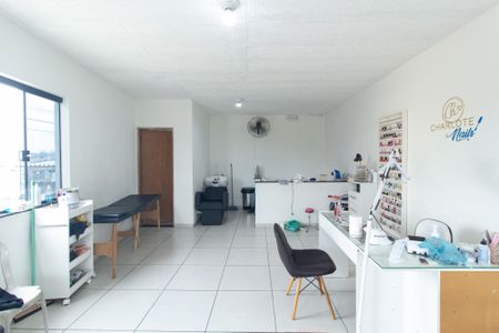 Casa à venda com 211m², 7 quartos e 3 vagasSalão