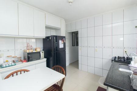 Casa à venda com 211m², 7 quartos e 3 vagasCozinha