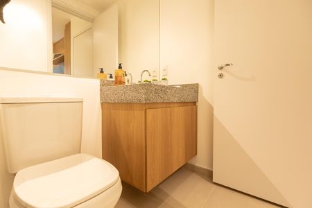 Apartamento à venda com 35m², 1 quarto e sem vaga Apartamento à venda com 35m², 1 quarto e sem vagaBanheiro