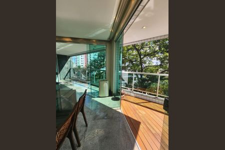 Apartamento para alugar com 4 quartos, 165m² em Pampulha, Belo Horizonte