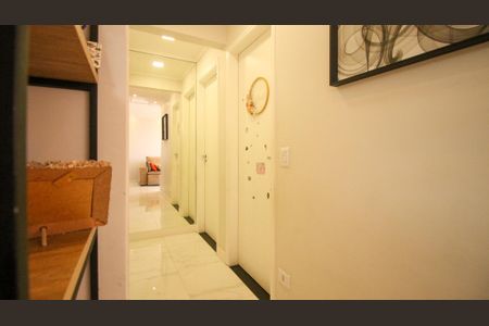 Apartamento à venda com 70m², 3 quartos e 1 vaga Apartamento à venda com 70m², 3 quartos e 1 vagaSala