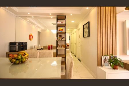 Apartamento à venda com 70m², 3 quartos e 1 vaga Apartamento à venda com 70m², 3 quartos e 1 vagaSala