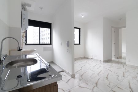Apartamento para alugar com 38m², 2 quartos e sem vagaCozinha e Área de Serviço