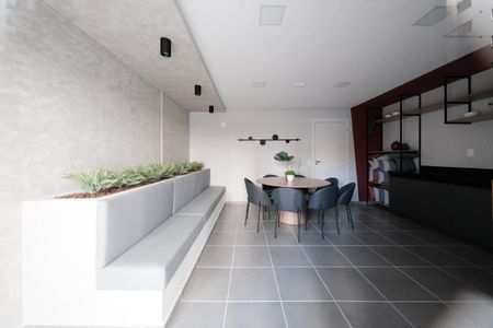 Apartamento para alugar com 38m², 2 quartos e sem vagaÁrea comum - Salão de festas