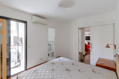 Apartamento à venda com 82m², 1 quarto e 2 vagas Apartamento à venda com 82m², 1 quarto e 2 vagasSuíte 1