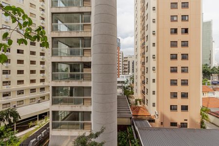 Apartamento à venda com 82m², 1 quarto e 2 vagas Apartamento à venda com 82m², 1 quarto e 2 vagasSacada da Sala