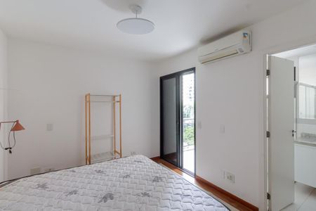 Apartamento à venda com 82m², 1 quarto e 2 vagas Apartamento à venda com 82m², 1 quarto e 2 vagasSuíte 1