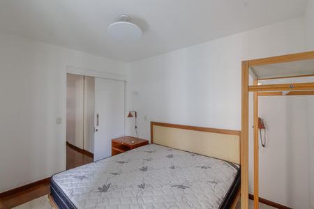 Apartamento à venda com 82m², 1 quarto e 2 vagas Apartamento à venda com 82m², 1 quarto e 2 vagasSuíte 1