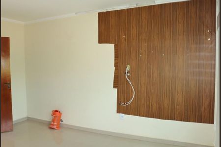 Casa de condomínio para alugar com 198m², 4 quartos e 2 vagasQuarto