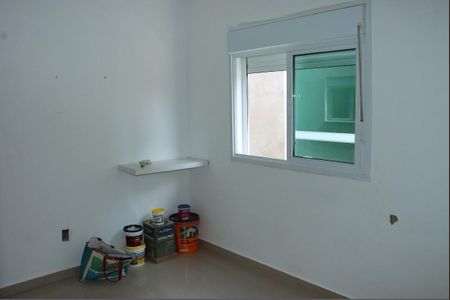 Casa de condomínio para alugar com 198m², 4 quartos e 2 vagasQuarto